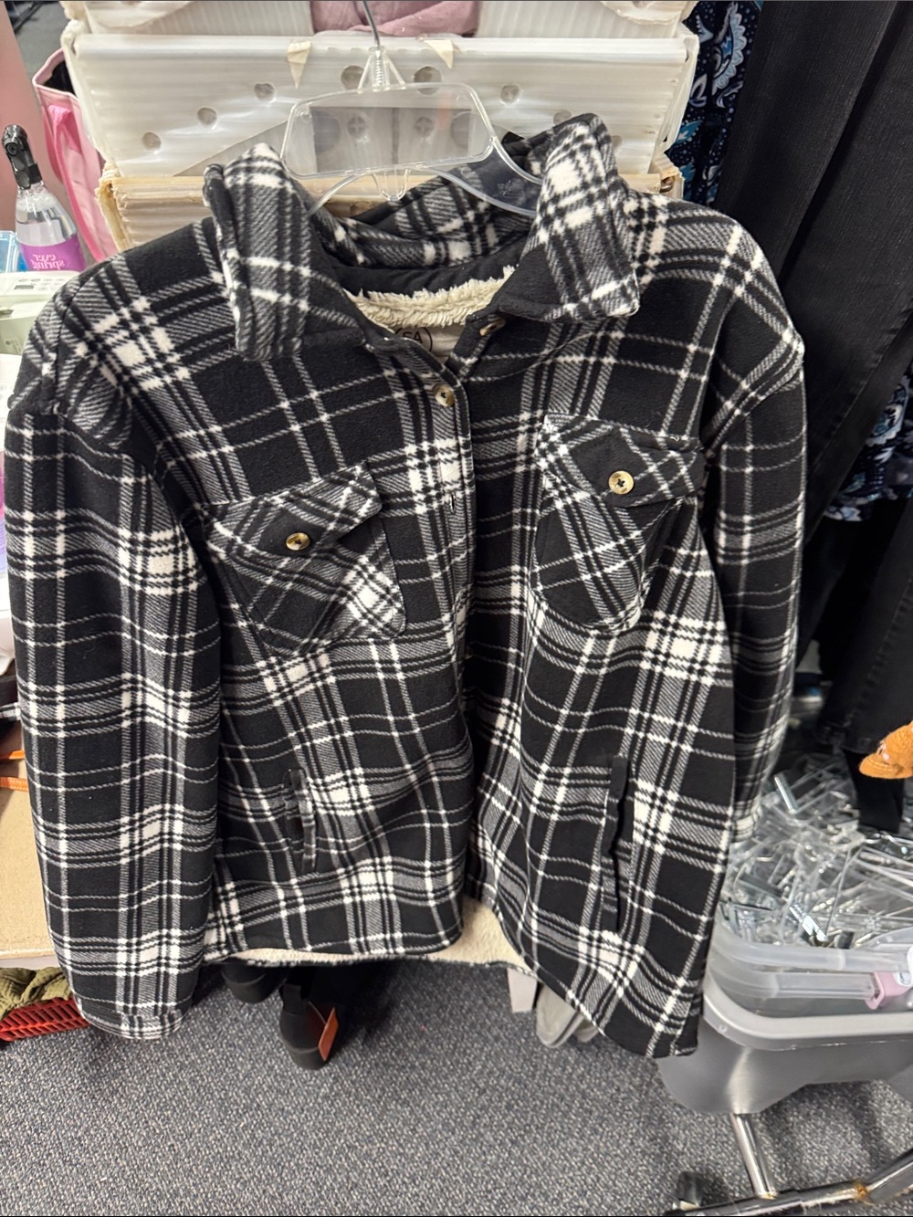 Sage collective plaid shacket xl // 093021